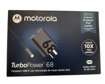 Cargador Motorola 68W con cable C a C CAJA